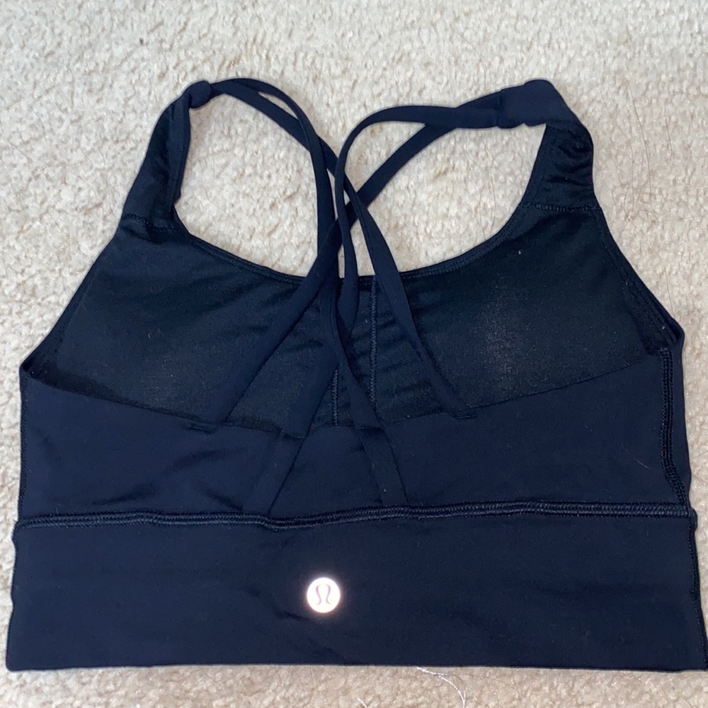 Lululemon sports bra size 4